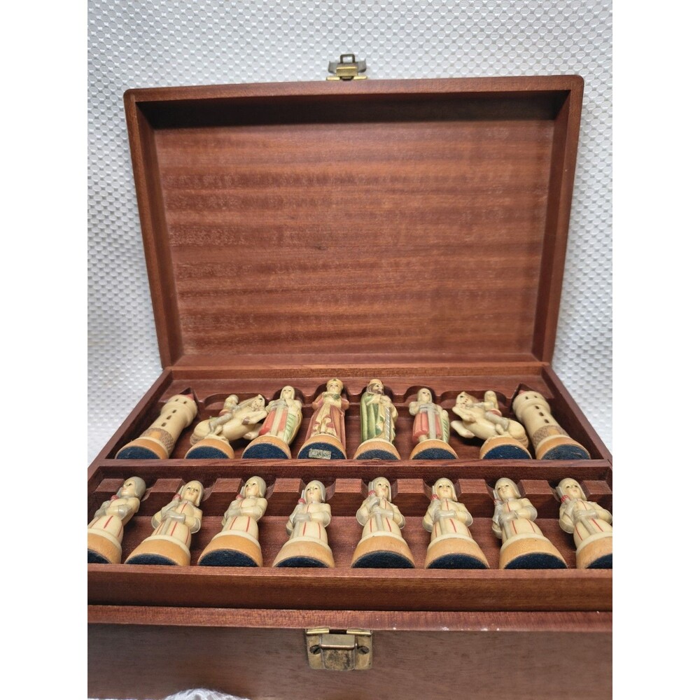 Vintage ANRI Italy Hand Carved Wood Charlemagne Chess Set Pieces Fitted Case